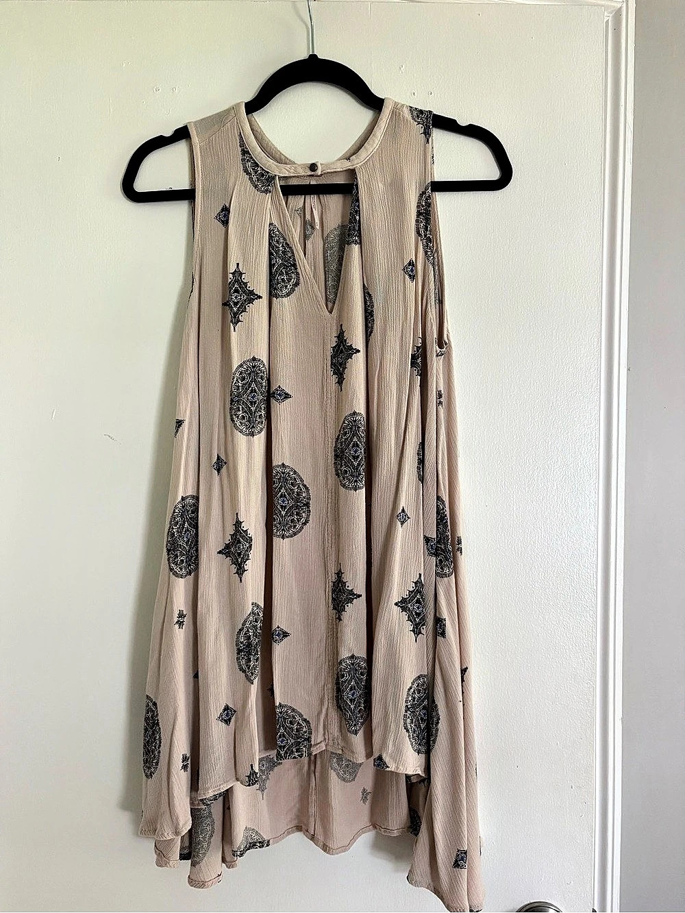Free People Paisley Mini Dress in Pink Size Small Like New